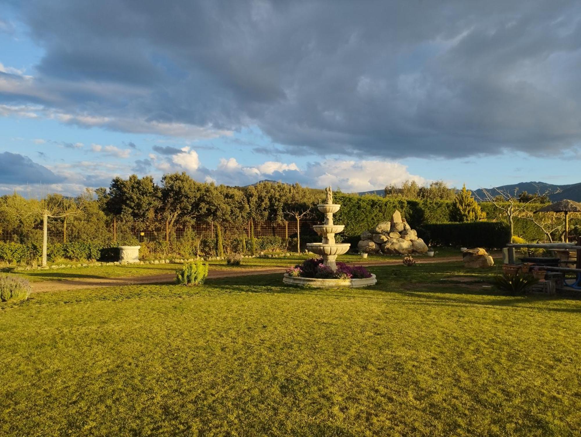 Finca Los Pajaros Cerca De Puy Du Fou Toledo Navahermosa  Room photo